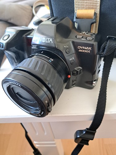 Minolta 8000i