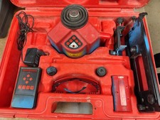 Rotationslaser Quadriga-WÜRTH mit Stativ 