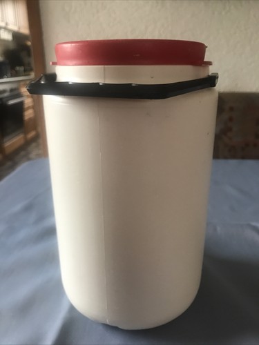 Alte große milchkanne ltr - milchkanne,