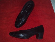 Bonne Forme sehr bequeme echt Leder Pumps Gr.5/1/2 Weite H +gepolstertes Fußbett