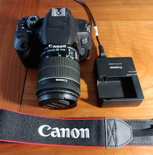 Canon EOS700D DSLR-Kamera mit