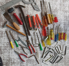 Schraubenzieher ohne Winkellineal Imbus Hammer Spachtel tapetenroller Zange