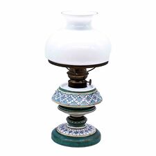 Antike Petroleumlampe aus Glas