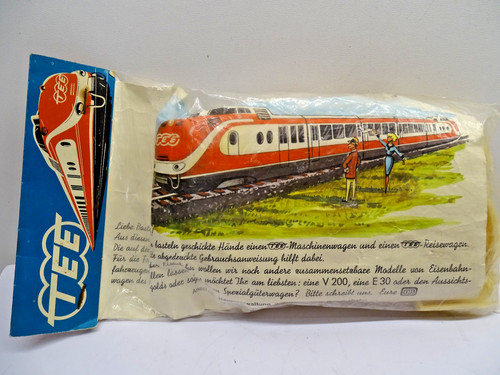 Vintage tee aus bastelserie - aus,
