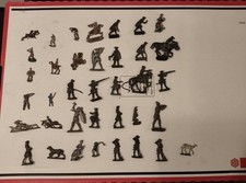 Sammlung 37 Zinnsoldaten /