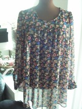 ZARA BLUSE BLUMEN BLÜTEN