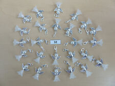 20 x Schutz Engel Elfe weiß Herzflügel Rock silber Taufe Kommunion Hochzeit 32