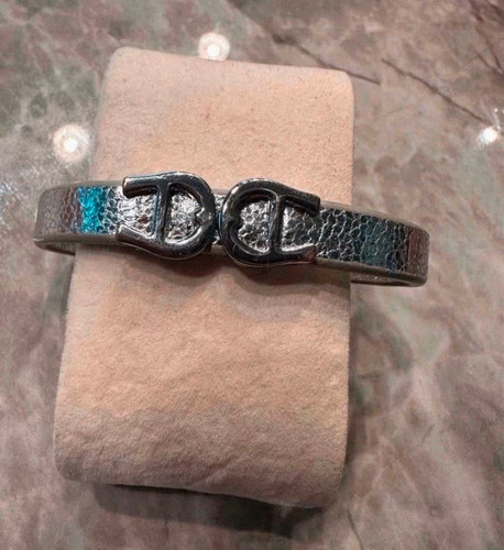Sehr schönes aigner armband - schönes,