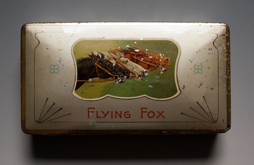 Alte blechdose flying fox - alte,