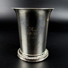 Uralter Becher aus Silber graviert 1851 wohl Berlin Old Silver Cup Germany 63,3g