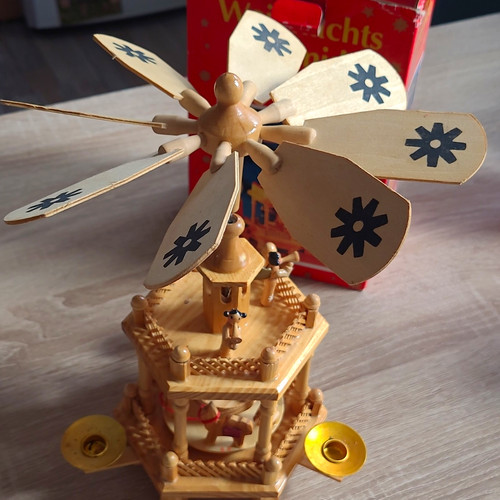 Weihnachtspyramide stöckig - weihnachtspyramide, 2-stöckig