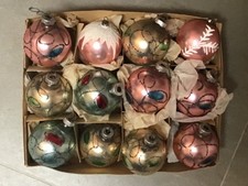 Alte Christbaumkugeln 12