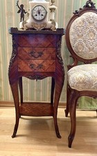 Antiker Tisch, Beistelltisch