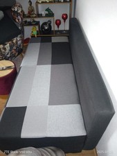 Sofa & 4 Kissen  Schlafsofa