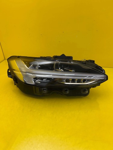 Volvo sv90 s90 v90 - volvo, mid