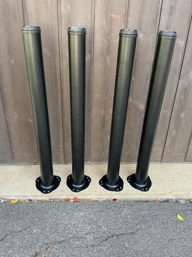 Schwarze tischbeine - x,