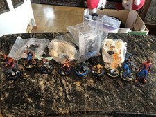 HeroClix - 9 x- Figuren Siehe