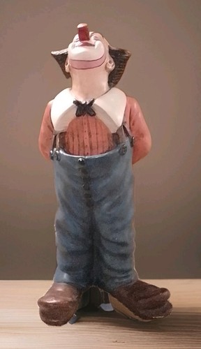 Clownfigur mit eimer und - clownfigur,,