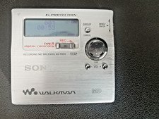 SONY MINIDISC RECORDER MZ-R909