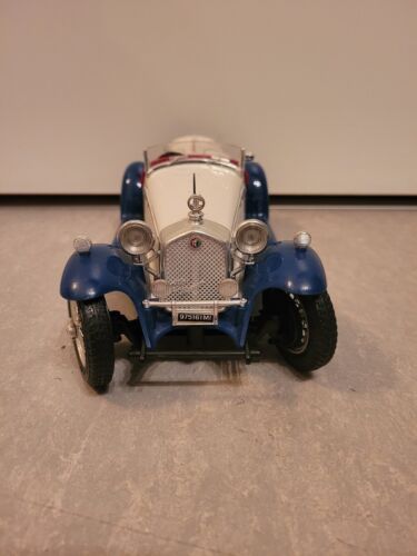 Bburago alfa romeo 2300 - romeo,