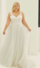 Brautkleid mit Schleppe Modeca Monica Gr. 42/44 in Ivory