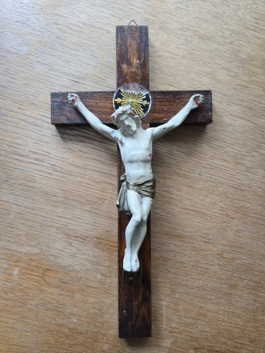 Antikes holzkreuz kruzifix - antikes, ca