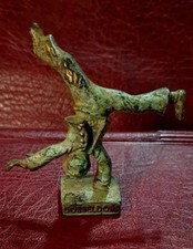 Düsseldorf Vintage Miniatur Bronze Messing Figur Statue Akrobat.