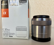 Sony Alpha SEL30M35 30 mm