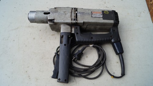 Black decker m322p - black,