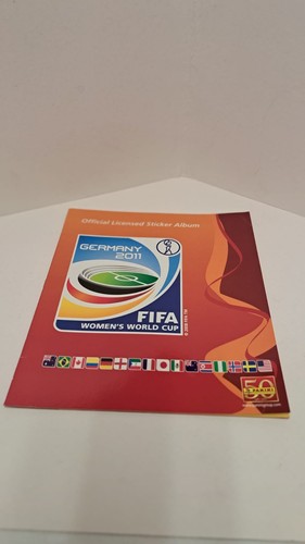 Panini album leeralbum 2011 - panini,
