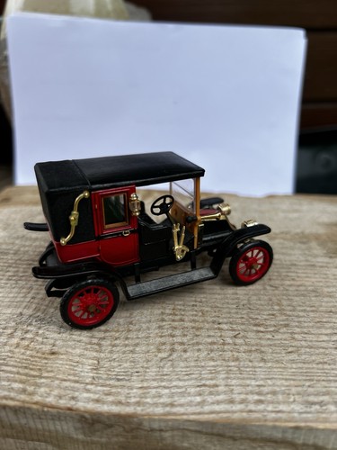 Rio maßstab renault - 1:43,,