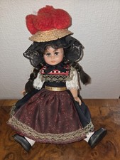 Süße Schwarzwald Puppe