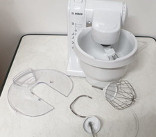 Küchenmaschine Bosch mit Zubehör wie Abb.,MUM4832/05,FD9505, 600Watt, gepflegt