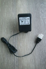 Ladegerät Model SH-7.2V300 Input 230V 9W Output 12V 300mA  