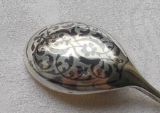 *RAR* Eleganter russischer