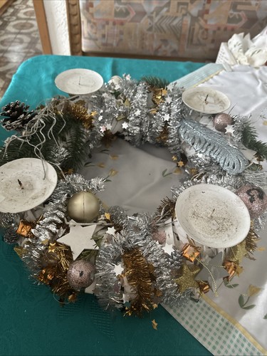 Riesiger adventskranz - riesiger,