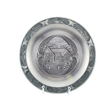 🏡 Zinnteller mit Bauernhaus