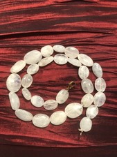 Kette, Collier, Mondsteine