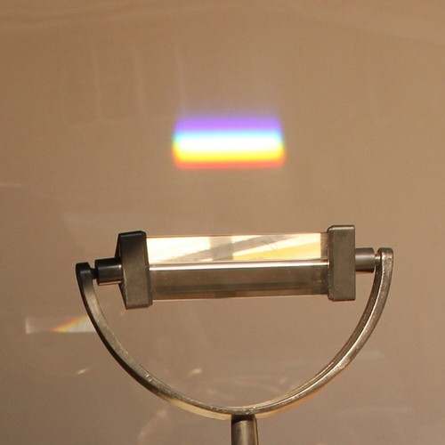 Optisches glas dreiecksprisma - optisches, glas-dreiecksprisma