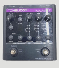 TC-Helicon VoiceTone Synth Vocal Effects Processor Pedal Voice Tone GETESTET