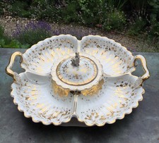 Schumann Porzellan Kabarett 4-geteit innenlieg. Deckeldose 1844-1864 Biedermei