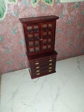 Nostalgie Schrank Vitrine 2tlg Cafe-Puppenhaus-Puppenstube-1:12