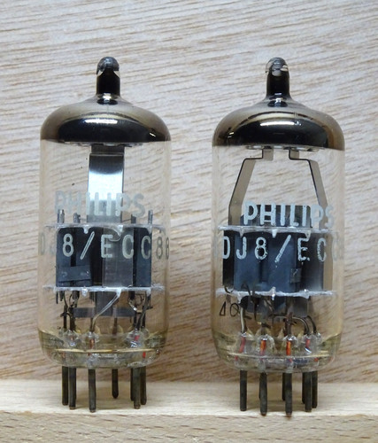 Pair philips ecc88 - |, gut