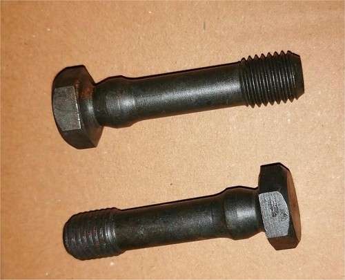 Pleuelschraube hanomag d131 - pleuelschraube,