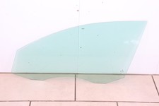 Seitenscheibe vorne links