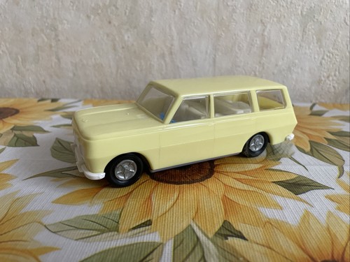 Plasticart wartburg 353 - 1:30,