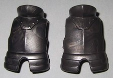 17433, 2x Brustpanzer