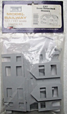 Bausatz Stadthaus von Dapol Nr. C 57 im Maßstab 00/H0 = 1/76