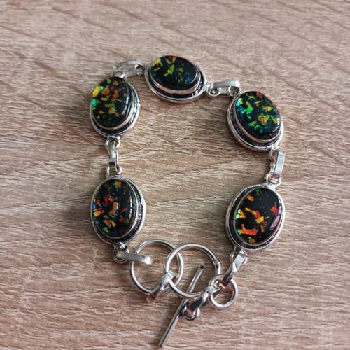 Schwarzer feueropal - schwarzer,