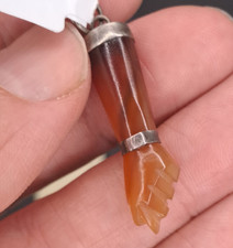 Mano Fico Pendant Carnelian